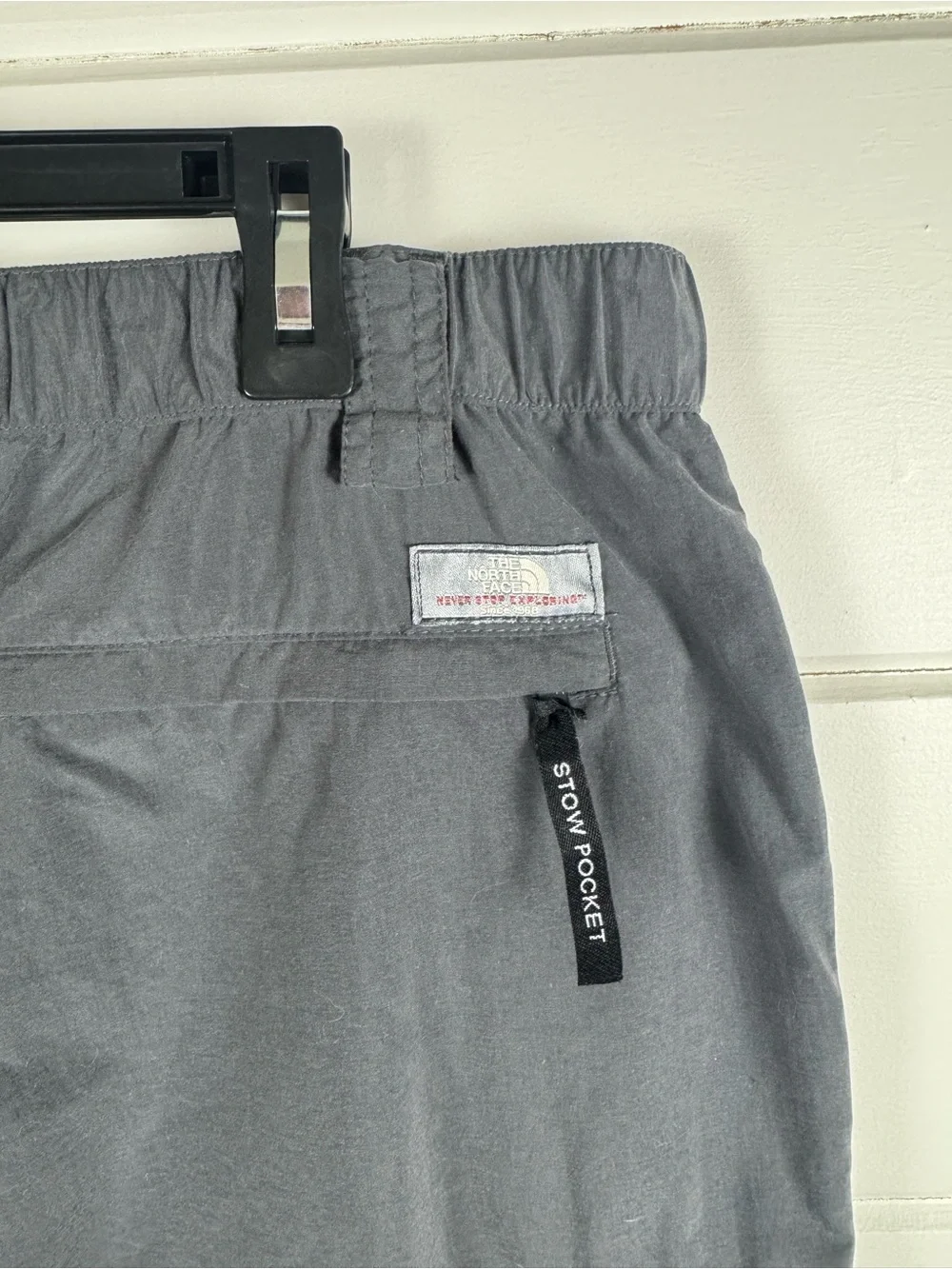 The North Face Cargo Hiking Shorts Gray Men’s Large Packable Outdoor